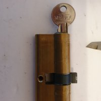 Патронник със секретни ключове 85 мм разностранен, снимка 3 - Входни врати - 35010779