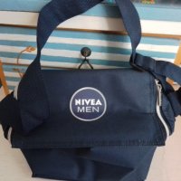 Несесер - чанта Nivea, снимка 1 - Други стоки за дома - 38458751
