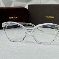 TOM FORD дамски диоптрични рамки очила за компютър котка, снимка 5 - Слънчеви и диоптрични очила - 44846498