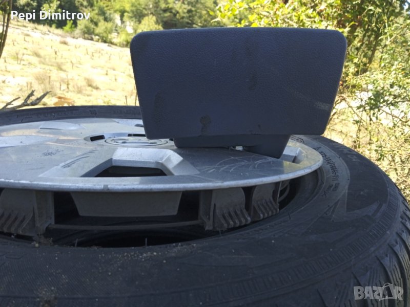 Пепелник за Ford Fiesta IV Hatchback (08.1995 - 09.2002), снимка 1