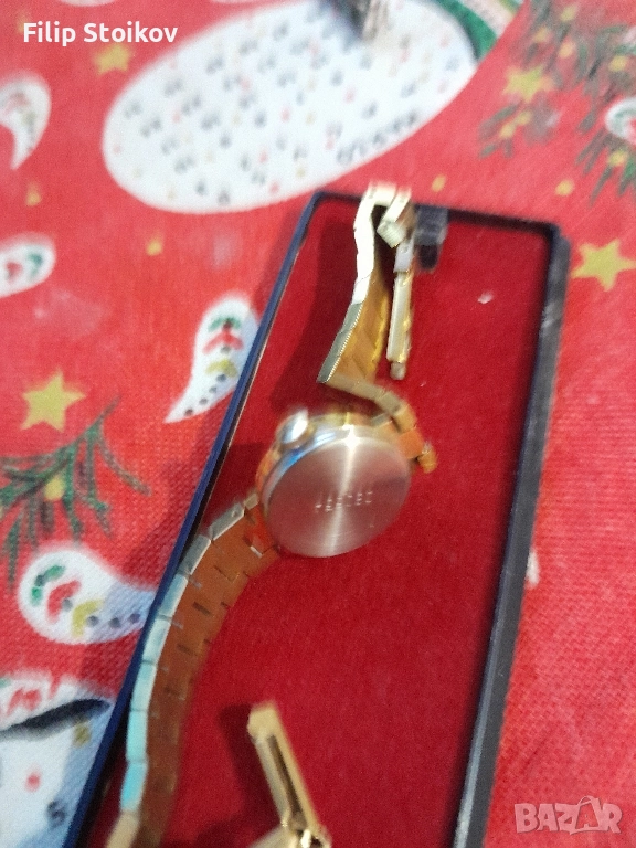 дамски часовник Чайка с верижка НОВ, снимка 1