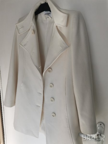 Бяло елегантно палто с подплата , снимка 1