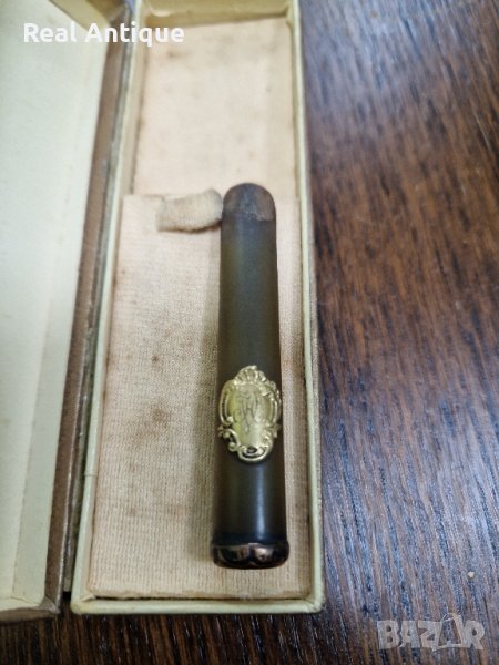 Старо антикварно цигаре кехлибар със златен монограм , снимка 1
