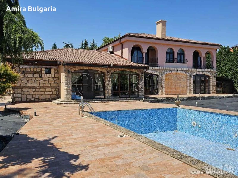 Уникална вила с морска панорама край Варна, снимка 1