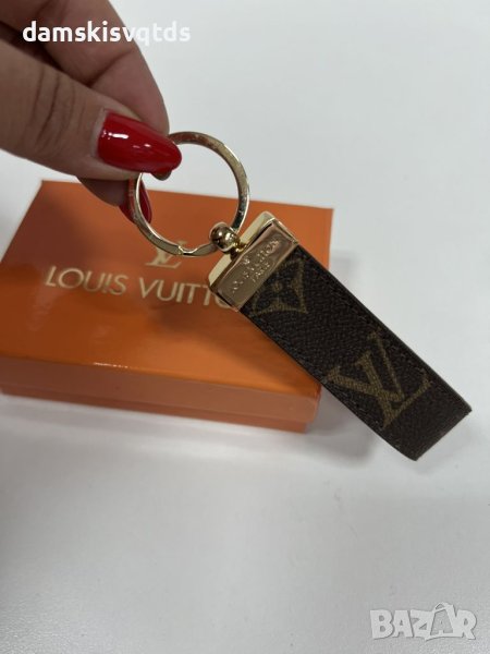 Ключодържател Louis Vuitton естествена кожа, снимка 1