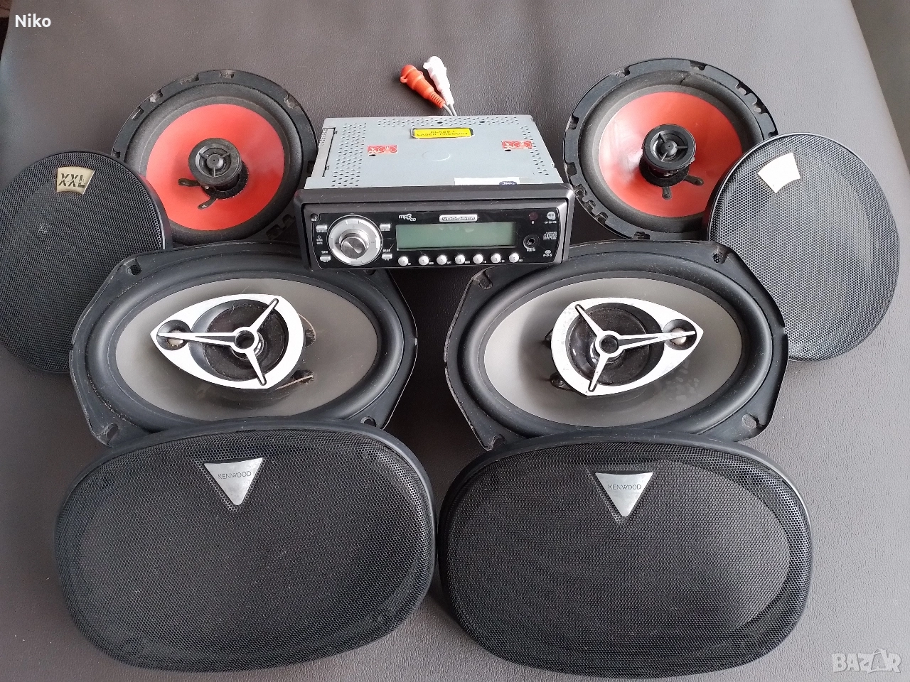 СД радио за кола с тонколкони, снимка 1