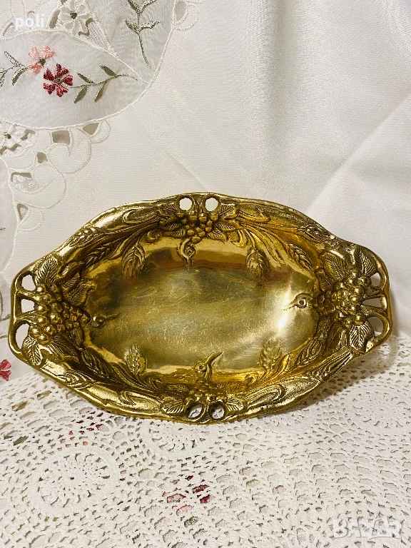 поднос от бронз , снимка 1