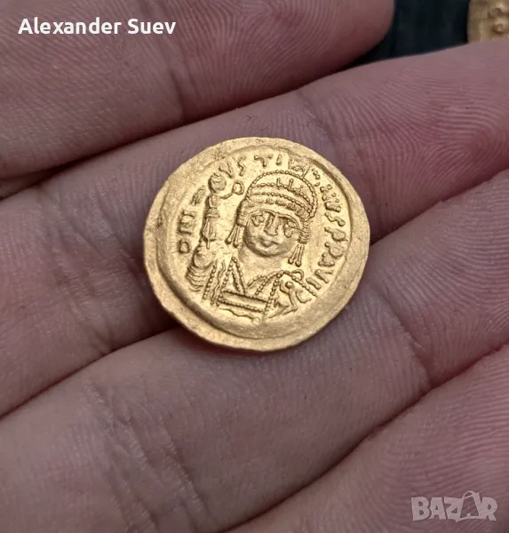 Златен солид на Юстин II , снимка 1