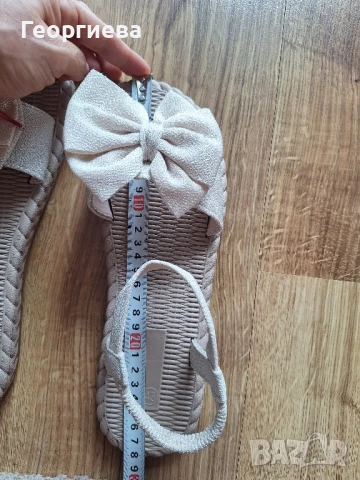 Продавам дамски сандали., снимка 3 - Сандали - 51234546