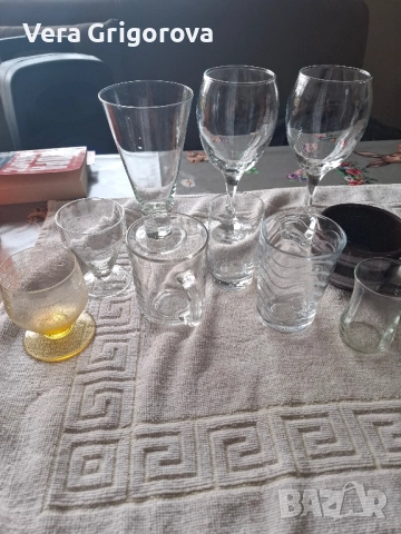 Продавам стъклени и порцеланови чаши, снимка 9 - Чаши - 52509074