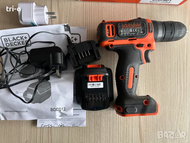 Винтоверт Black & Decker BDCDD12-GB 10.8V, снимка 4 - Винтоверти - 49431205