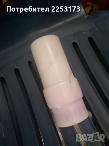 Бяло кремаво мраморна ваза