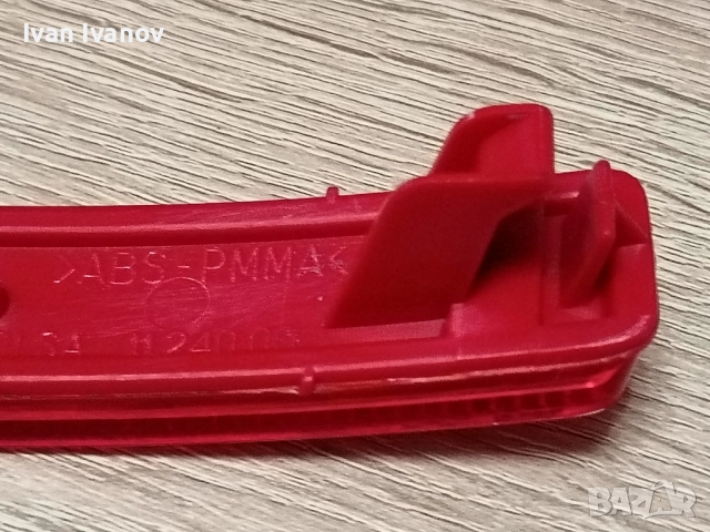 Светлоотразител заден десен в бронята за Алфа 147, снимка 9 - Части - 51738495