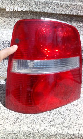 продавам заден стоп за тоуран Бартер , снимка 3 - Части - 28480825