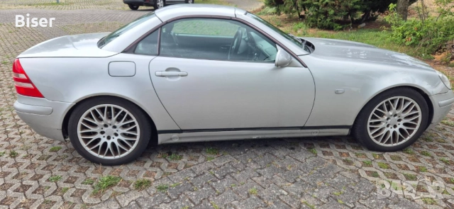 Мерцедес Slk 200, снимка 8 - Автомобили и джипове - 52918744