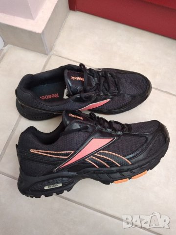 Маратонки Reebok номер 41, снимка 2 - Маратонки - 38051043