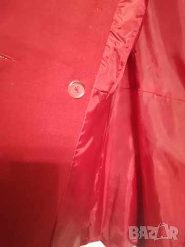 Червено палто на Tally Weijl , снимка 4 - Палта, манта - 43145014