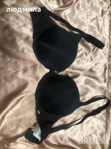 Сутиен Hunkemoller