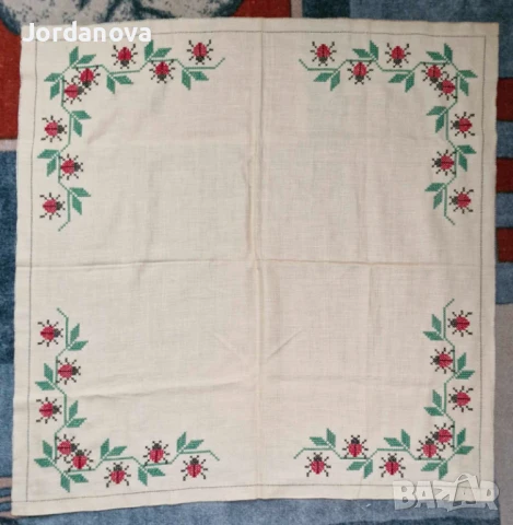 Продавам  6 бр. карета-Ръчно бродирани на панама. Цена - 6 бр - 36 лв., снимка 2 - Декорация за дома - 50918725