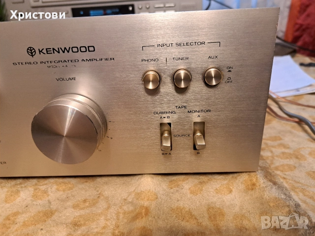 Продавам стар оригинален усилвател KENWOOD KA - 3500, снимка 2 - Ресийвъри, усилватели, смесителни пултове - 53353156