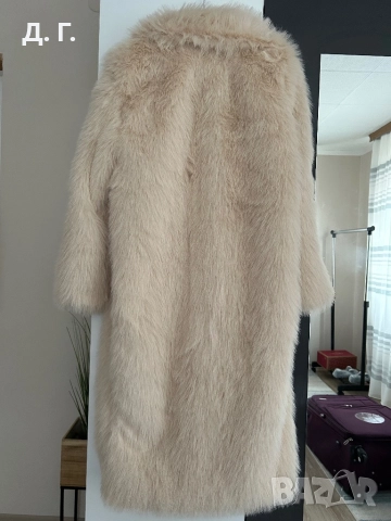 Палто с косъм, снимка 2 - Палта, манта - 52342134