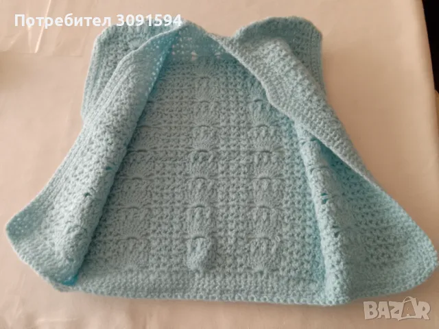 Ръчно плетено елече и терлици  ,  изплетено от качествена прежда, снимка 7 - Жилетки и елечета за бебе - 48113290