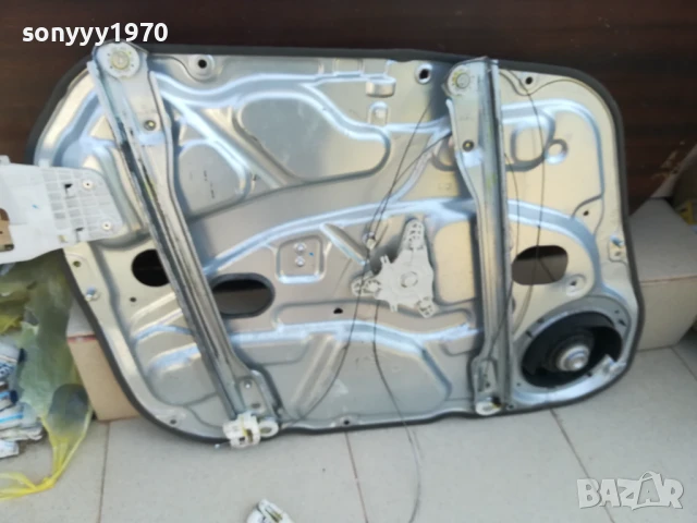 HYNDAI I30 2009-ЛАМАРИНА С ГОВОРИТЕЛ ЗА ДЯСНА ВРАТА 0108251518, снимка 2 - Аксесоари и консумативи - 51217674