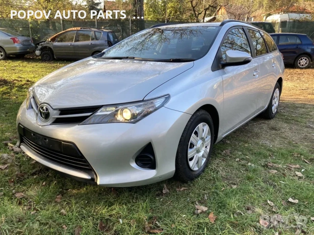 Тойота Аурис//Toyota Auris 1.4D4D 90кс 12-15г/ НА ЧАСТИ/, снимка 2 - Части - 53249899
