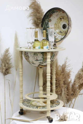 Глобус бар лукс , снимка 2 - Секции и витрини - 52357872