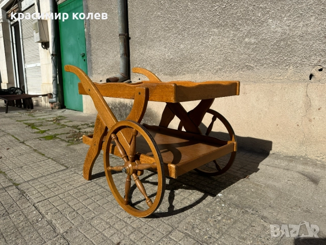 немска помощна количка от масив