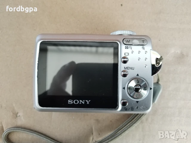 Малък фотоапарат Sony Cyber-shot DSC-S500, снимка 5 - Фотоапарати - 50502187