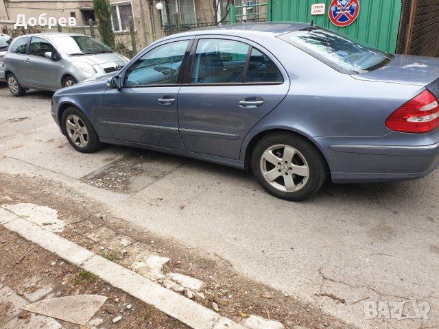 ***ПРОДАВАМ НА ЧАСТИ*** Mercedes E270CDI ръчни скорости, снимка 3 - Автомобили и джипове - 27196403