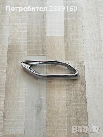 Mercedes A 205 885 2321 R хром лайсна за Mercedes E class