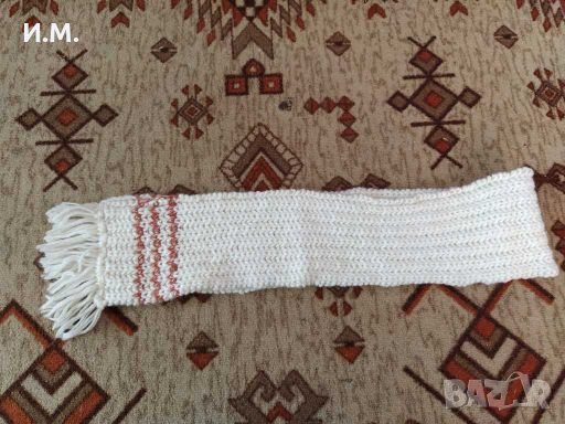 Красива плетена шапка, снимка 6 - Шапки, шалове и ръкавици - 28171619