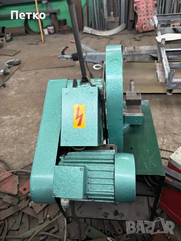 Циркуляр за метал  Пендула, снимка 2 - Циркуляри - 53471907