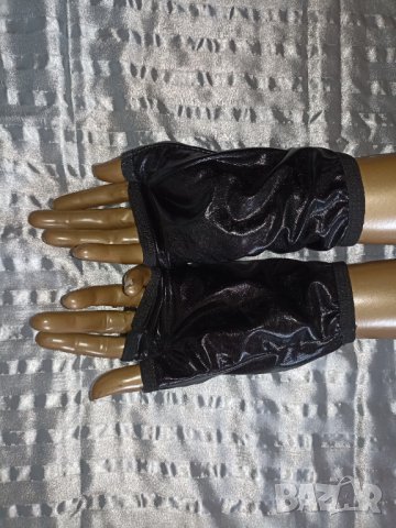 Ръкавици с отворени пръсти- нови от еко кожа , снимка 3 - Ръкавици - 40222529