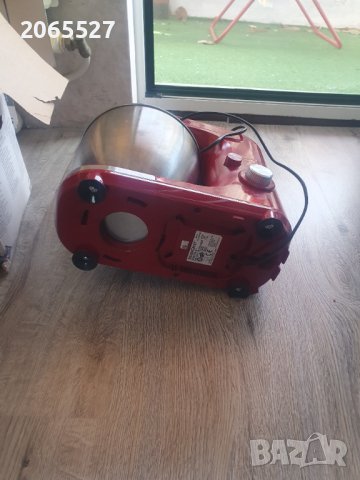 Планетарен миксер , снимка 4 - Миксери - 43592996