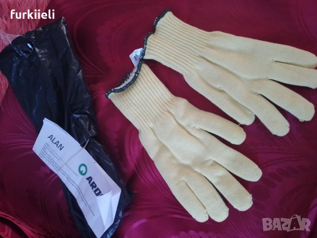 Нови огнеупорни ръкавици 