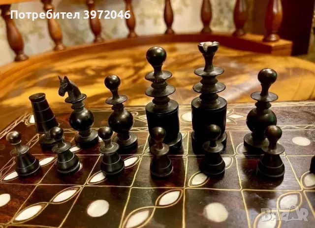 Антикварен шах с чекмедже , снимка 5 - Антикварни и старинни предмети - 50309299