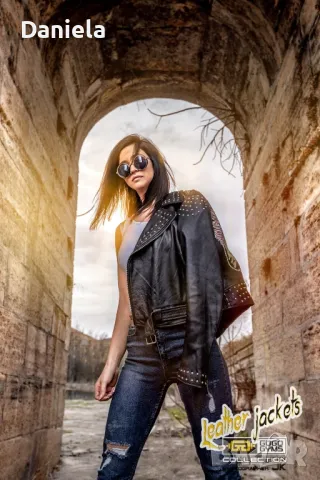 Намалено!! Дамско кожено яке Dirty12 wingskull ръчна изработка Germany , снимка 4 - Якета - 38920163