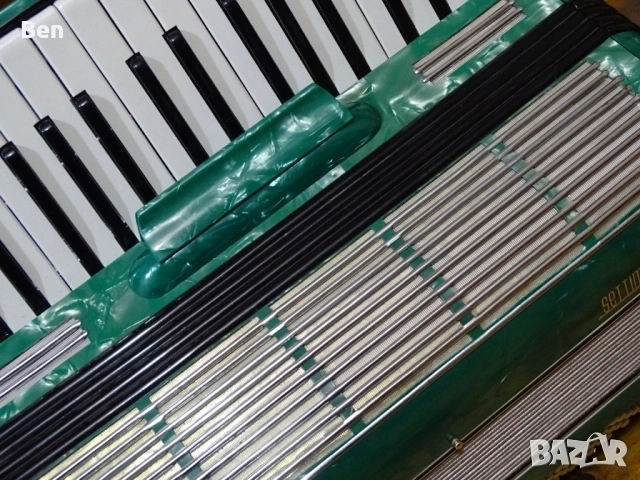 Акордеон, снимка 8 - Акордеони - 53250057