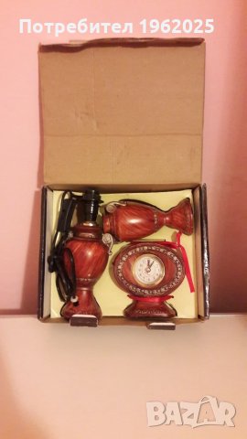 Колекция от 3 части Valentino- Ваза ,Кварцов часовник и Основа за лампа , снимка 2 - Колекции - 34674728
