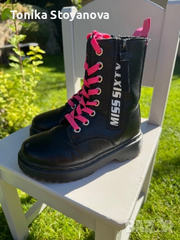 Детски боти Miss sixty . 29 размер, снимка 8 - Детски боти и ботуши - 51773565