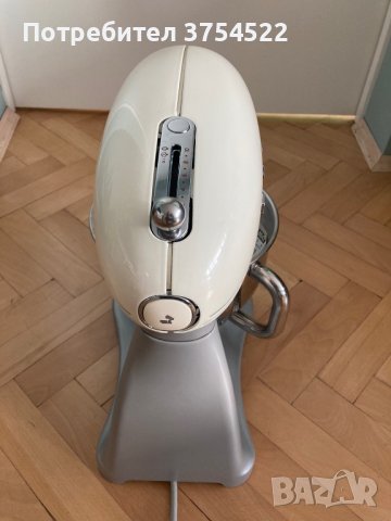 Планетарен миксер Smeg - SMF02CREU, 800W, снимка 4 - Миксери - 43501158