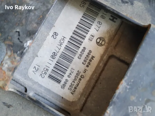 Компютър Двигател за Renault Megane, HOM7700111552 , 0281010077 , снимка 2 - Части - 48562373