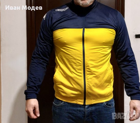 Продавам чисто нова оригинална горница Kappa ,произведена в Италия. Размер XL или XXL