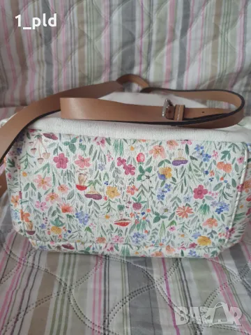 Дамска раница  Parfois, снимка 4 - Раници - 48422512