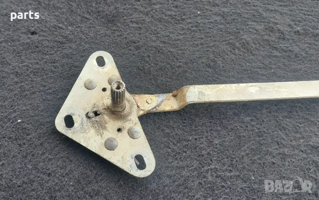 Преден Десен Стъклоповдигач - Москвич 2140
- Лада, снимка 3 - Части - 48901449