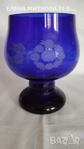 Цветна кристална ваза тип чаша с масивна основа, снимка 3 - Вази - 50509651