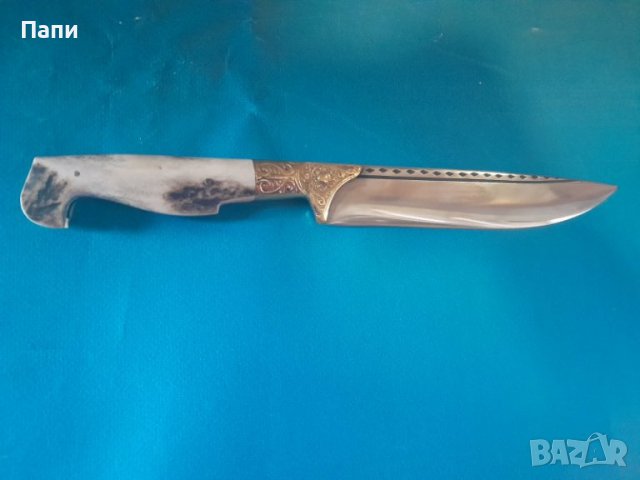 Ловен нож с дръжк от еленов рог и бронз